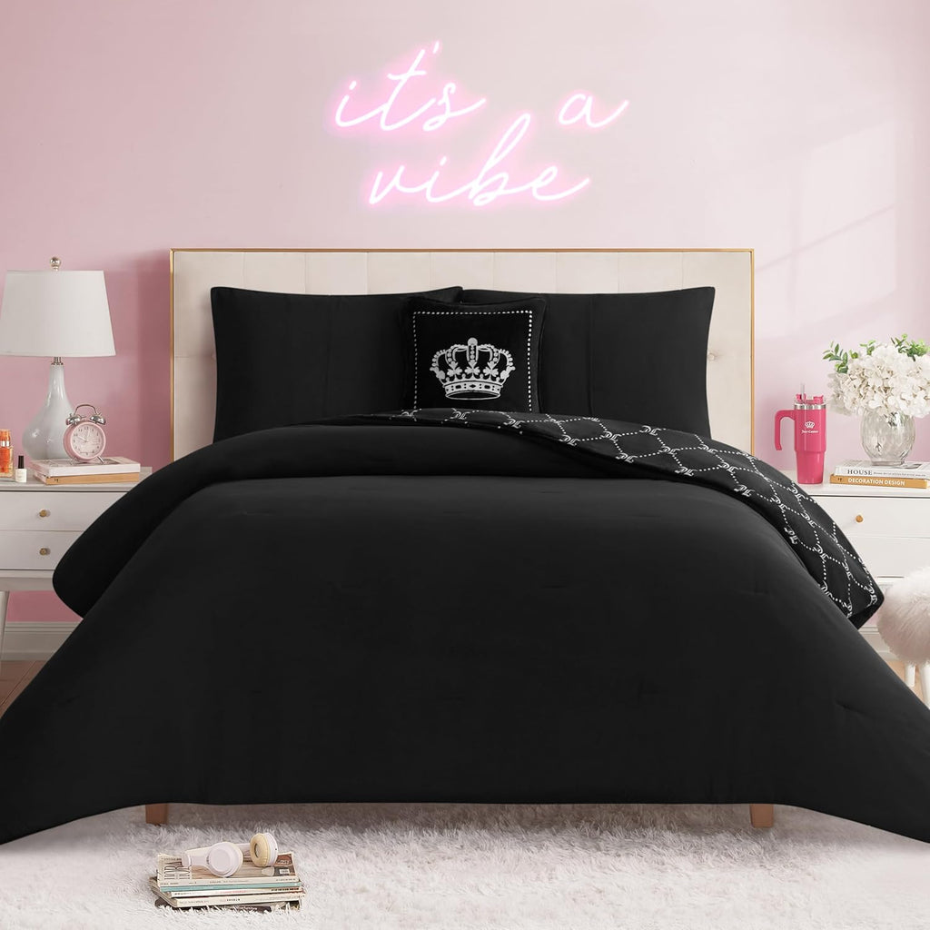 Juicy Couture Plush Reversible Trellis Link 4-Piece Full/Queen Comforter Set with Decorative Pillow, Black