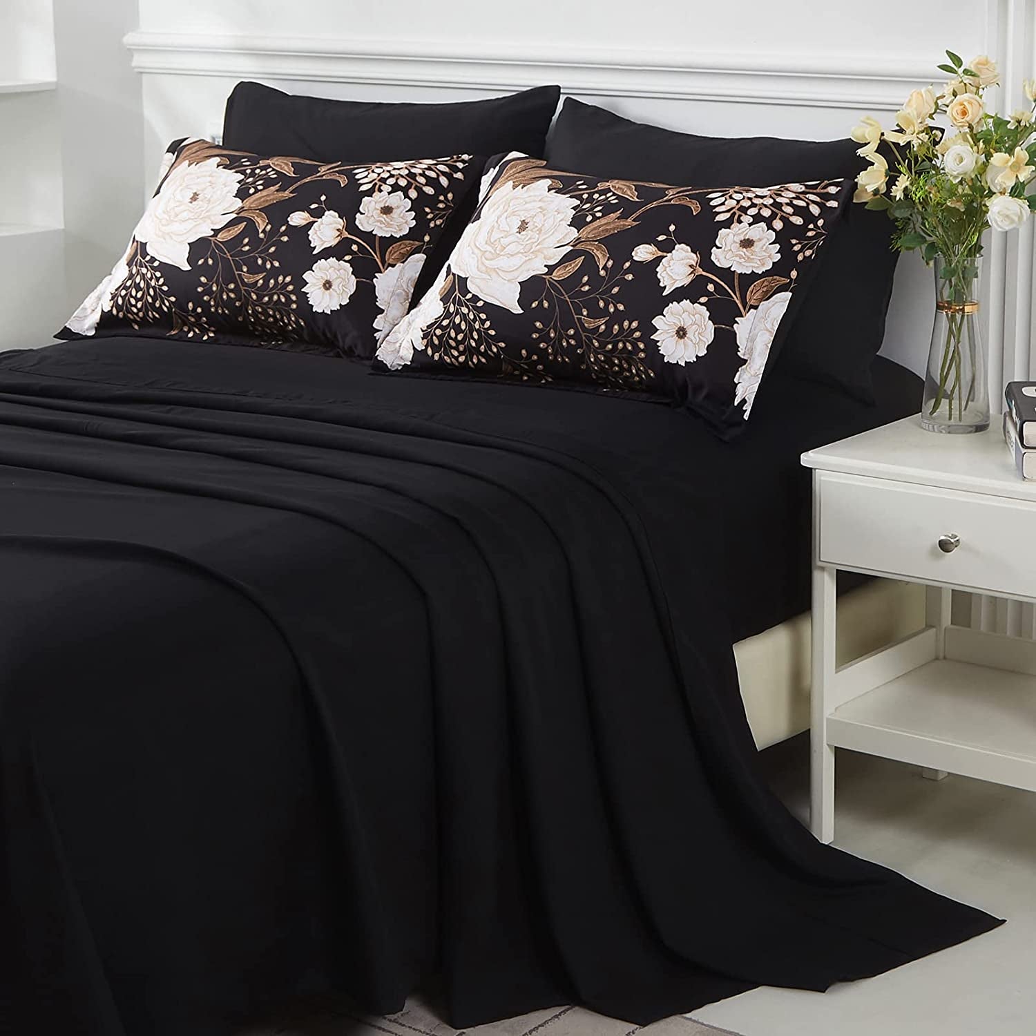 Yogeneg 7 Piece Bed in a Bag Queen Comforter Set Botanical Floral Bedding Set,White Flowers Leaves Printed on Black Reversible Design,Soft Microfiber Comforter with Sheet Set,All Season
